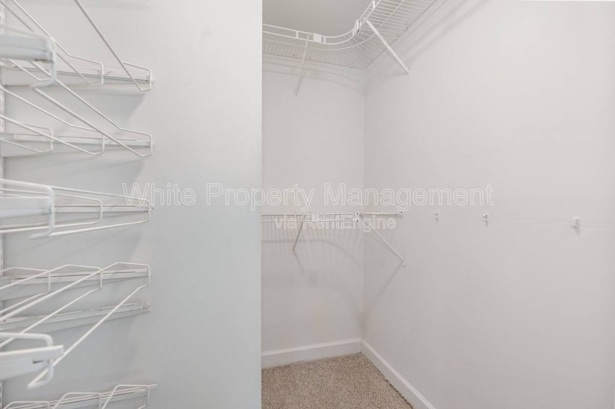 Condo for rent at 2516 Cranbrook Lane #9, Charlotte, NC 28207