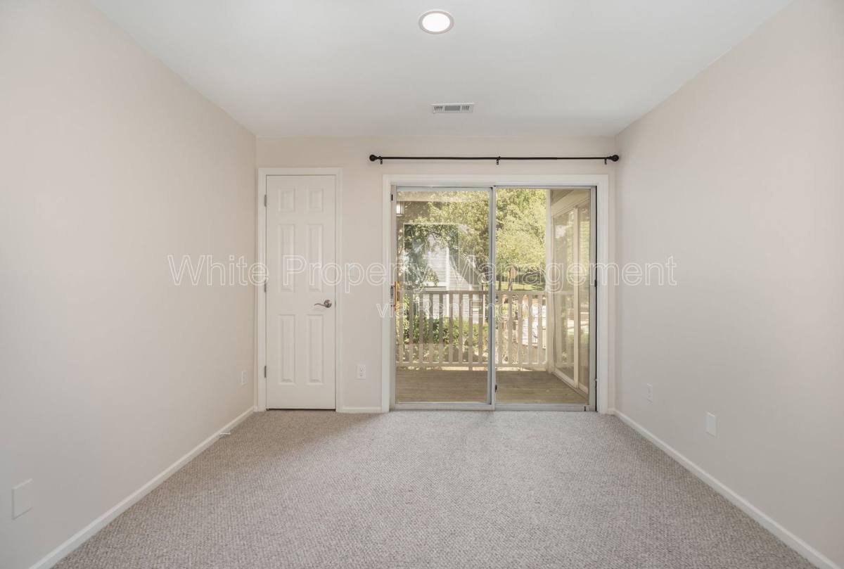Condo for rent at 2516 Cranbrook Lane #9, Charlotte, NC 28207