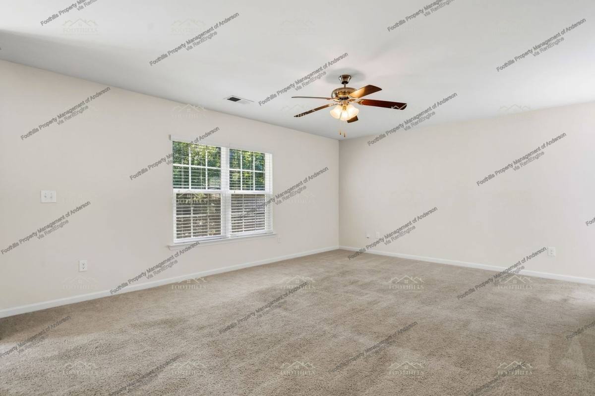House for rent at 31 Ravencrest Dr, Anderson, SC 29621