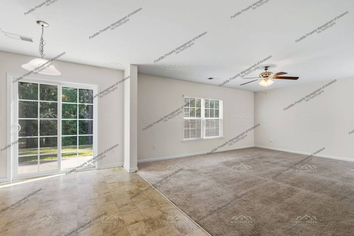 House for rent at 31 Ravencrest Dr, Anderson, SC 29621