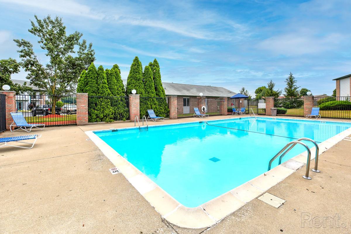 Apartment for rent at 2511 Bent Tree Lane, Seymour, IN 47274