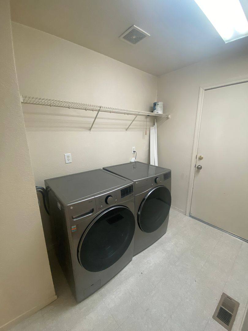 House for rent at 9438 Canyon Meadows Dr, Reno, NV 89506