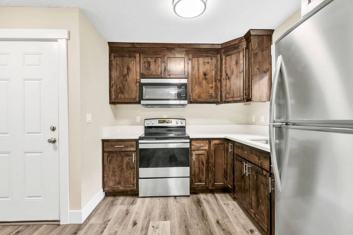 Apartment for rent at 3222 N Shore Dr SE, Albany, OR 97322