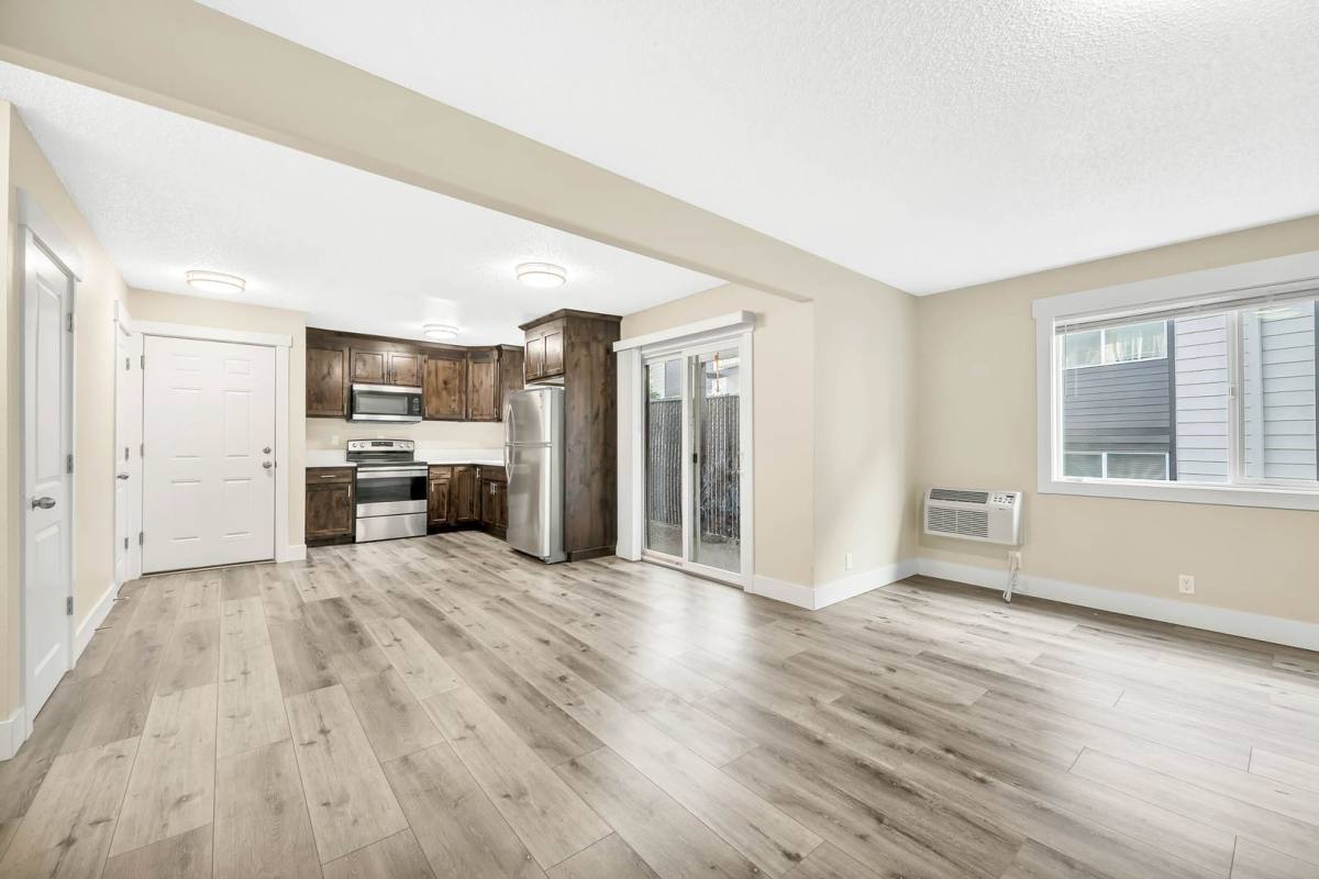 Apartment for rent at 3222 N Shore Dr SE, Albany, OR 97322