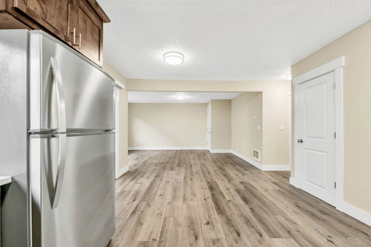 Apartment for rent at 3222 N Shore Dr SE, Albany, OR 97322