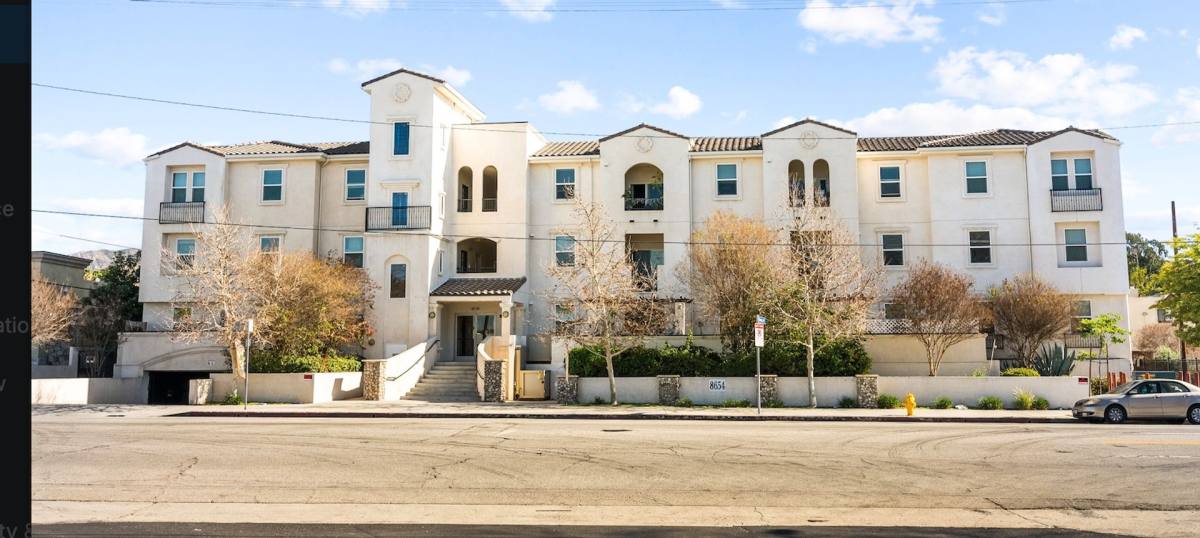 Apartment for rent at Sunland Gardens, 8654 Sunland Blvd, Sun Valley, CA 91352