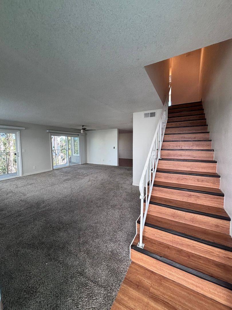 Townhouse for rent at 4541 Contour Blvd, San Diego, CA 92115