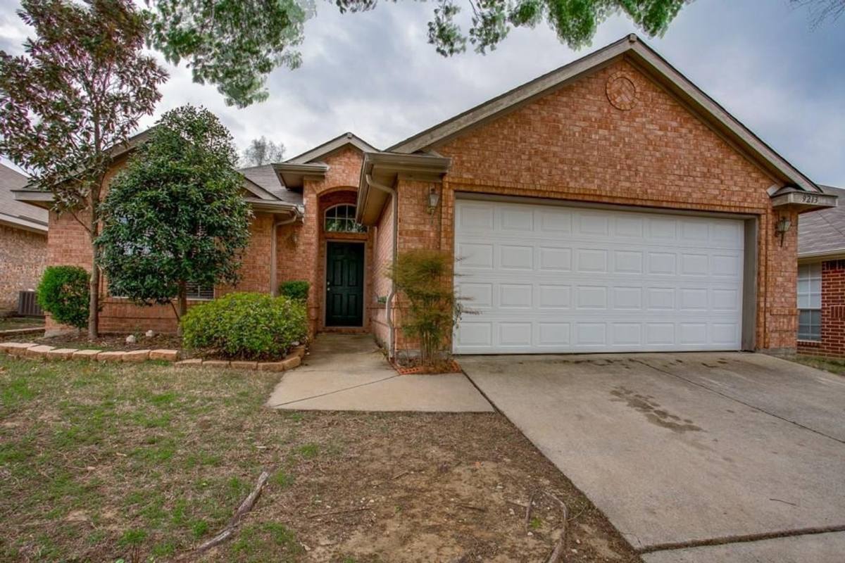 House for rent at 9213 Norfolk Lane, McKinney, TX 75071