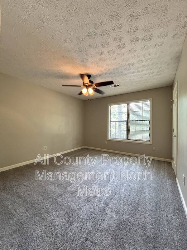 Townhouse for rent at 2245 Highpoint Rd, Snellville, GA 30078