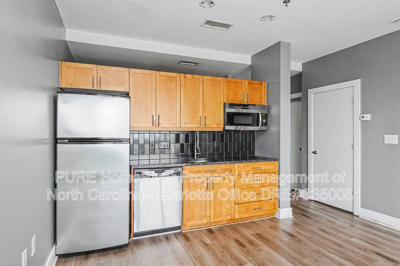 Condo for rent at 333 W Trade St #2101, Charlotte, NC 28202