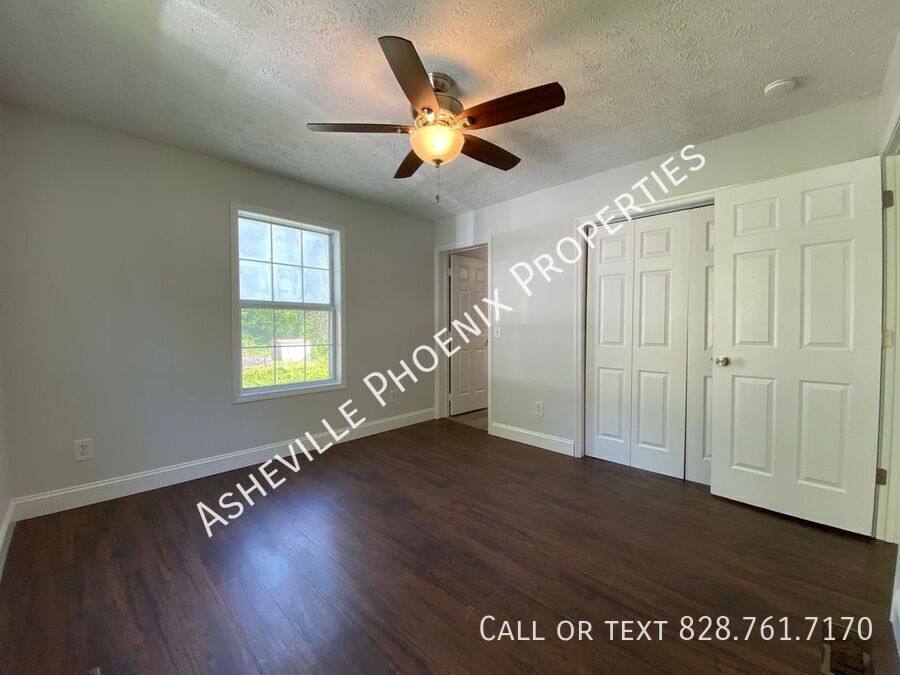 House for rent at 28 Iris St, Asheville, NC 28803