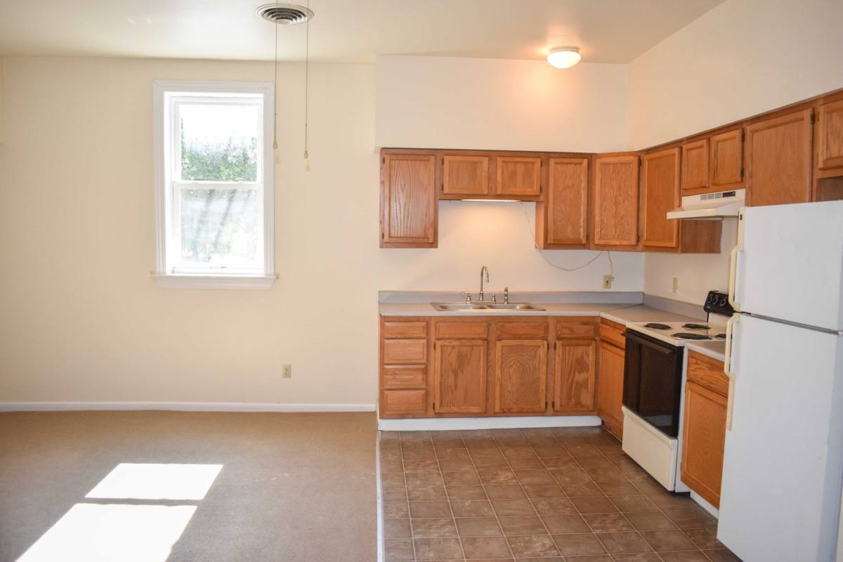 Apartment for rent at 421 Canal St, Lock Haven, PA 17745