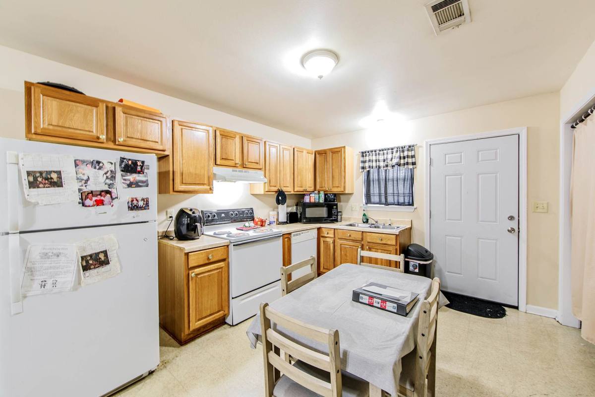 Apartment for rent at 810-818 Saadi St, Houma, LA 70363