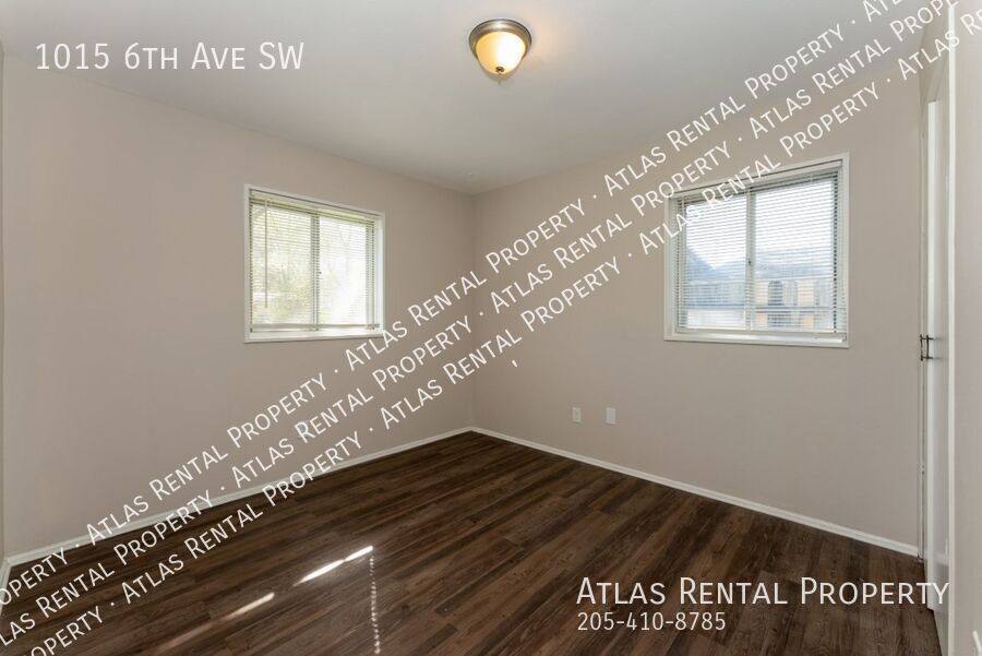 House for rent at 1015 6th Ave SW, Decatur, AL 35601