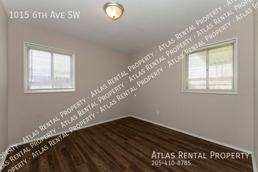 House for rent at 1015 6th Ave SW, Decatur, AL 35601