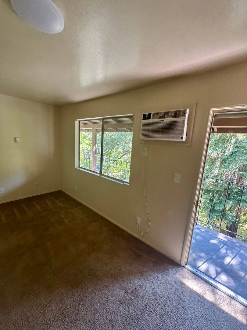 Apartment for rent at 190 Hoffman Ave, Auburn, CA 95603