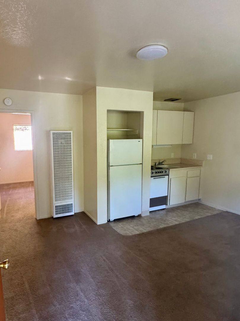 Apartment for rent at 190 Hoffman Ave, Auburn, CA 95603