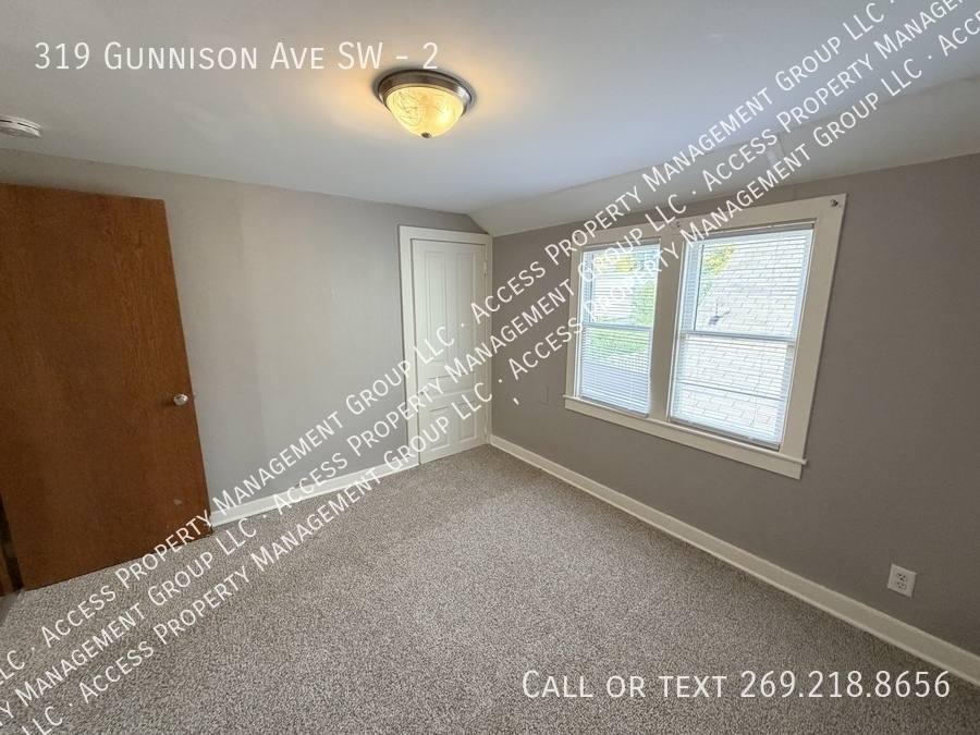 Apartment for rent at 319 Gunnison Ave SW #2, Grand Rapids, MI 49504