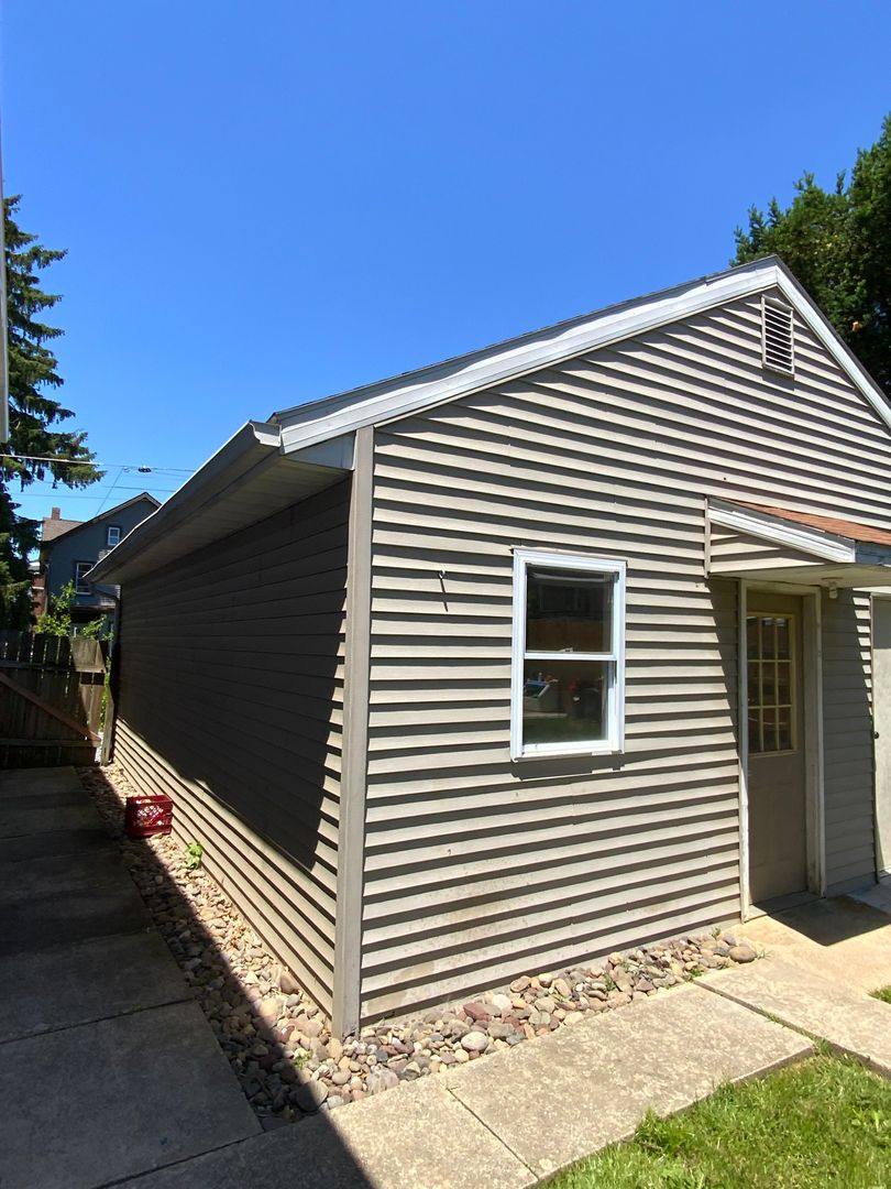 Apartment for rent at 212 Cherry St, Ephrata, PA 17522