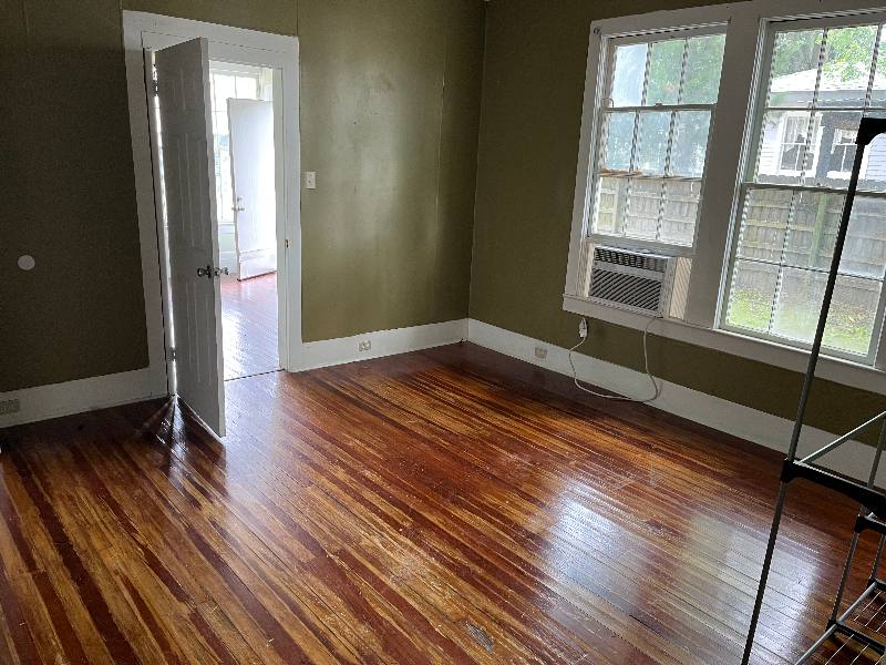 House for rent at 131B Center St, New Iberia, LA 70560