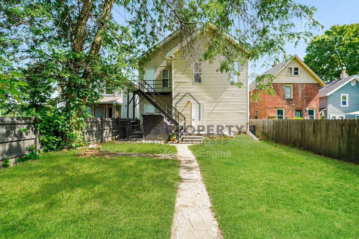 House for rent at 1340 Mooberry St, Columbus, OH 43205