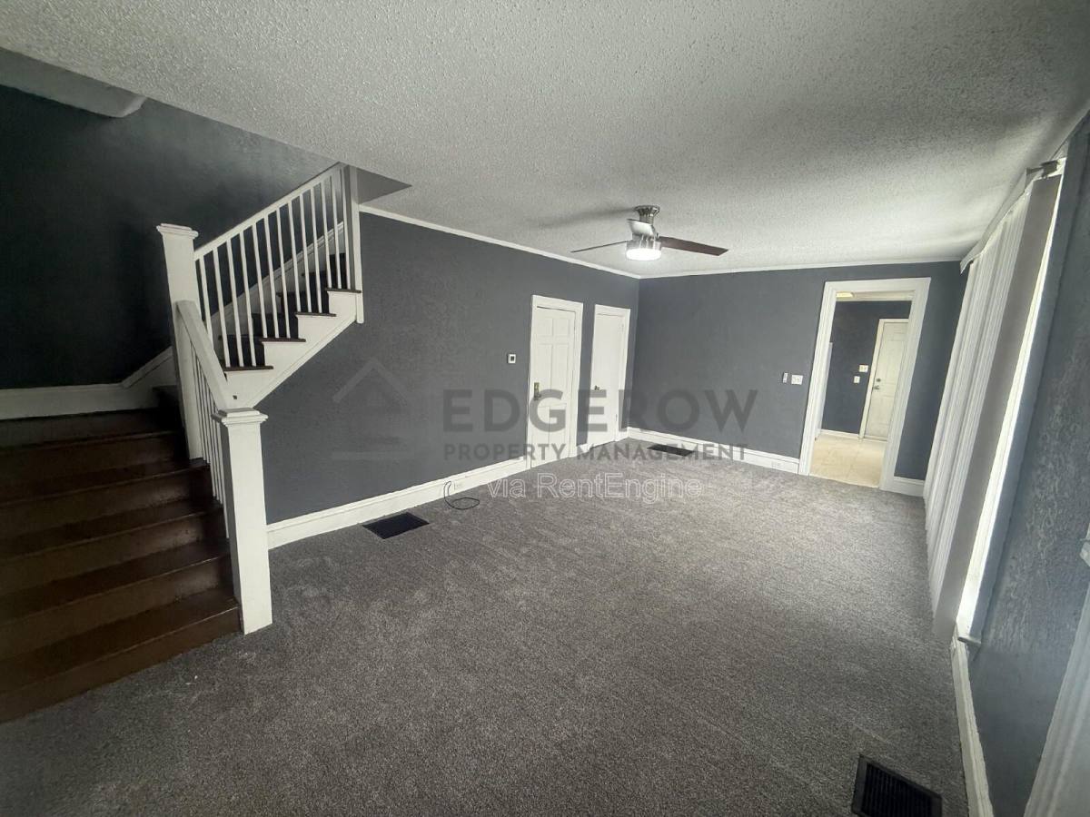Apartment for rent at 404 6th St NW, Grand Rapids, MI 49504