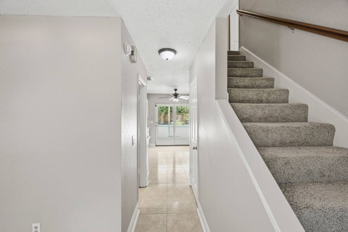 House for rent at 8130 Sunny Ridge Dr, Houston, TX 77095