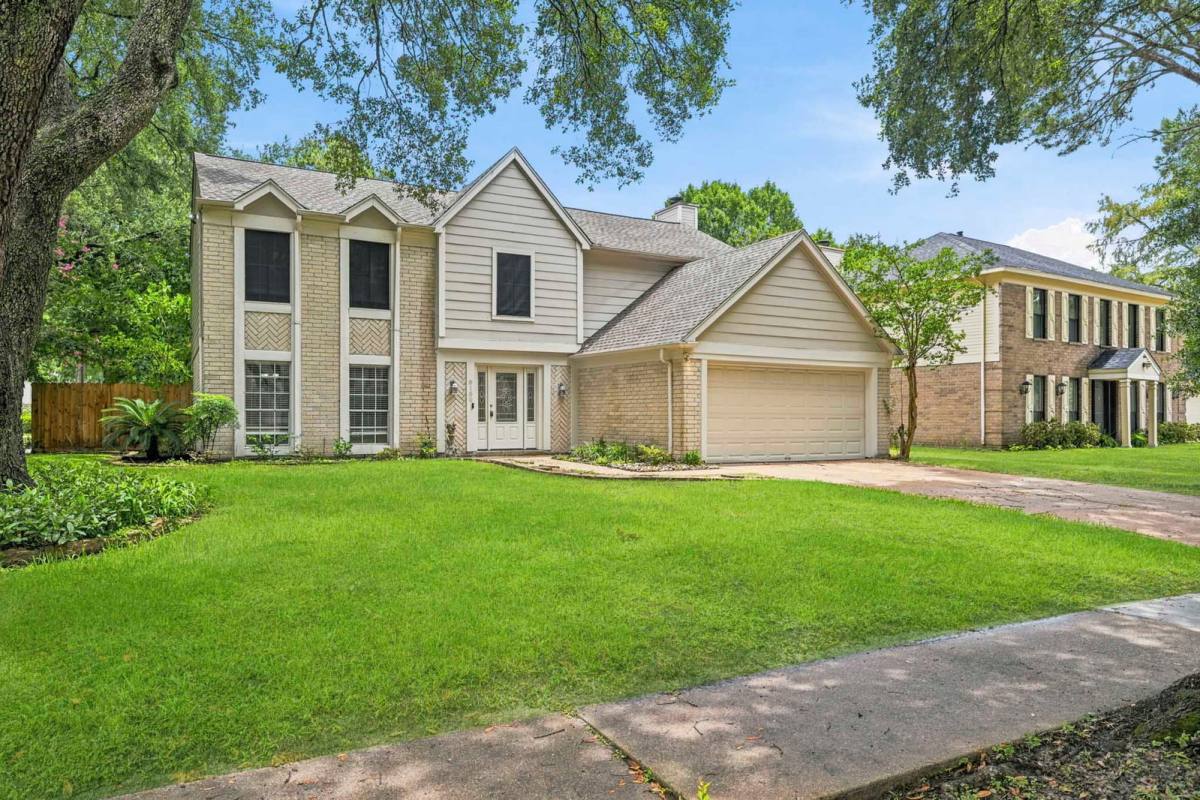 House for rent at 8130 Sunny Ridge Dr, Houston, TX 77095