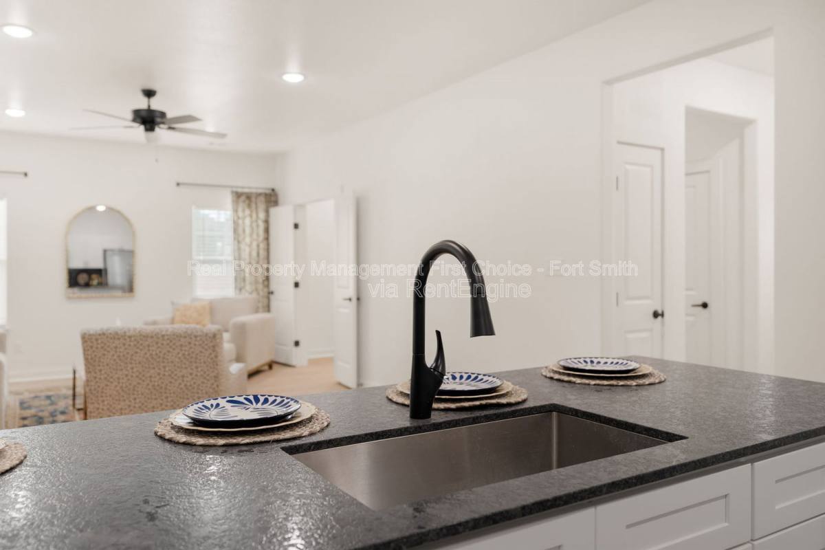 Apartment for rent at 10120 Talavera Trail #B, Fort Smith, AR 72916