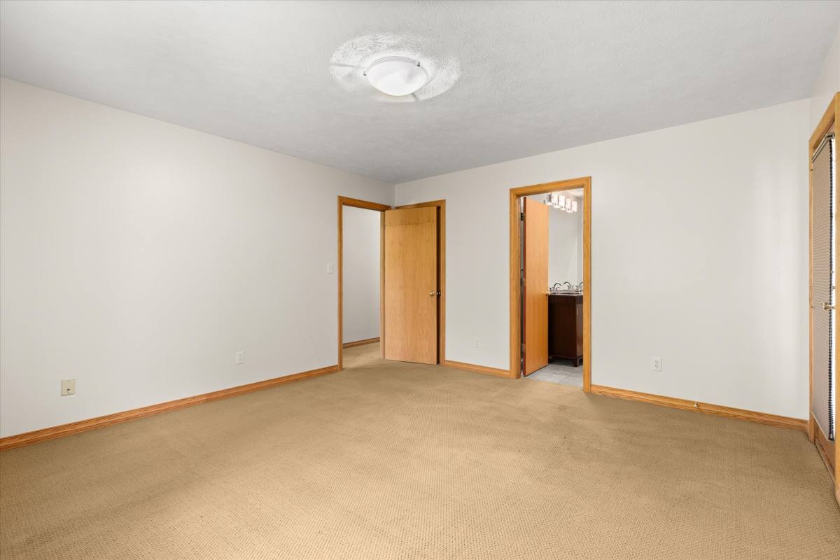 Apartment for rent at 2427 Reynolds Manor, Ottawa, IL 61350