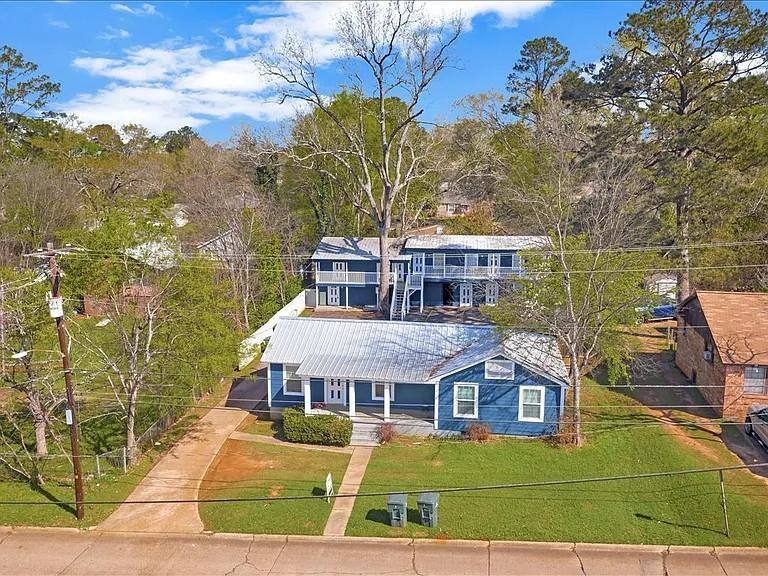 Apartment for rent at 216 Bowie St #1, Nacogdoches, TX 75965