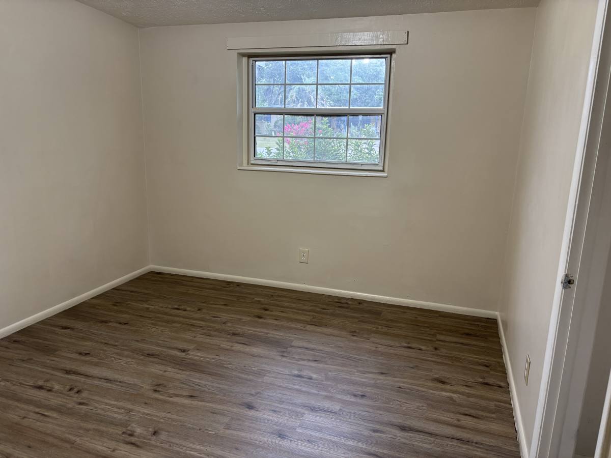 House for rent at 171 Stafford Ave, Brunswick, GA 31525