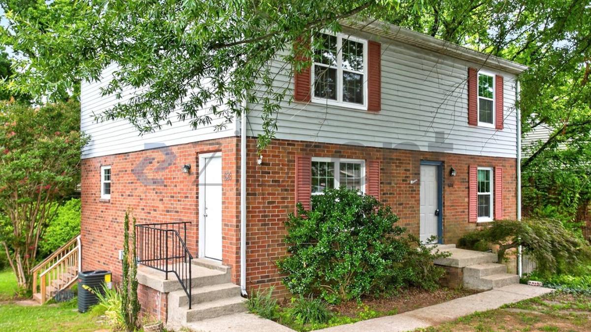 Apartment for rent at 628 Netherlands Dr, Hermitage, TN 37076