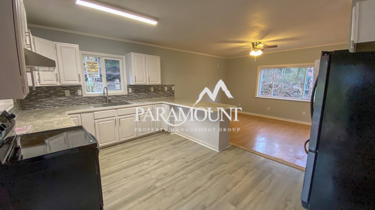 House for rent at 4441 Perry Ave NE, Bremerton, WA 98310