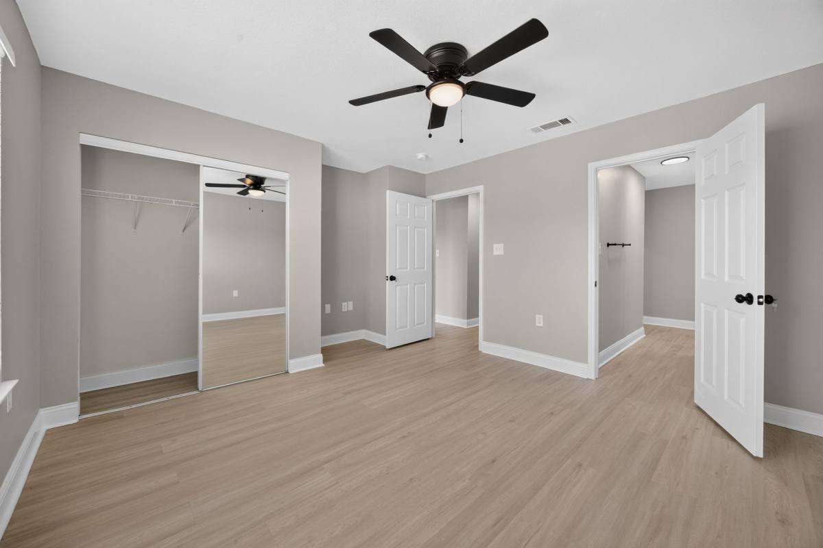 Townhouse for rent at 210 Stone Ave, Paris, TX 75460