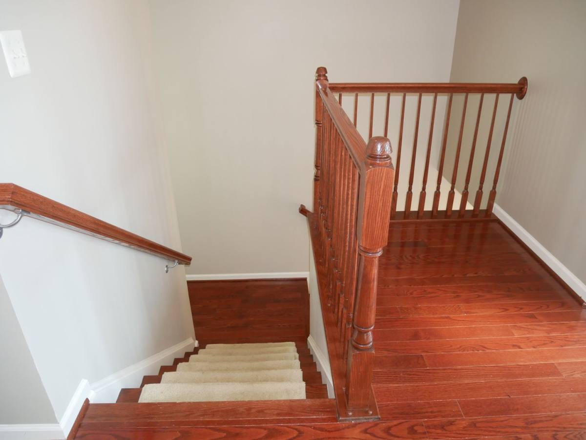 Townhouse for rent at 23289 Tradewind Dr, Ashburn, VA 20148