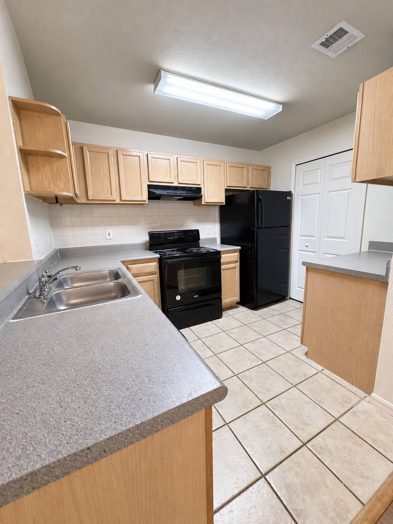 Condo for rent at 7605 Pissarro Dr #13106, Orlando, FL 32819