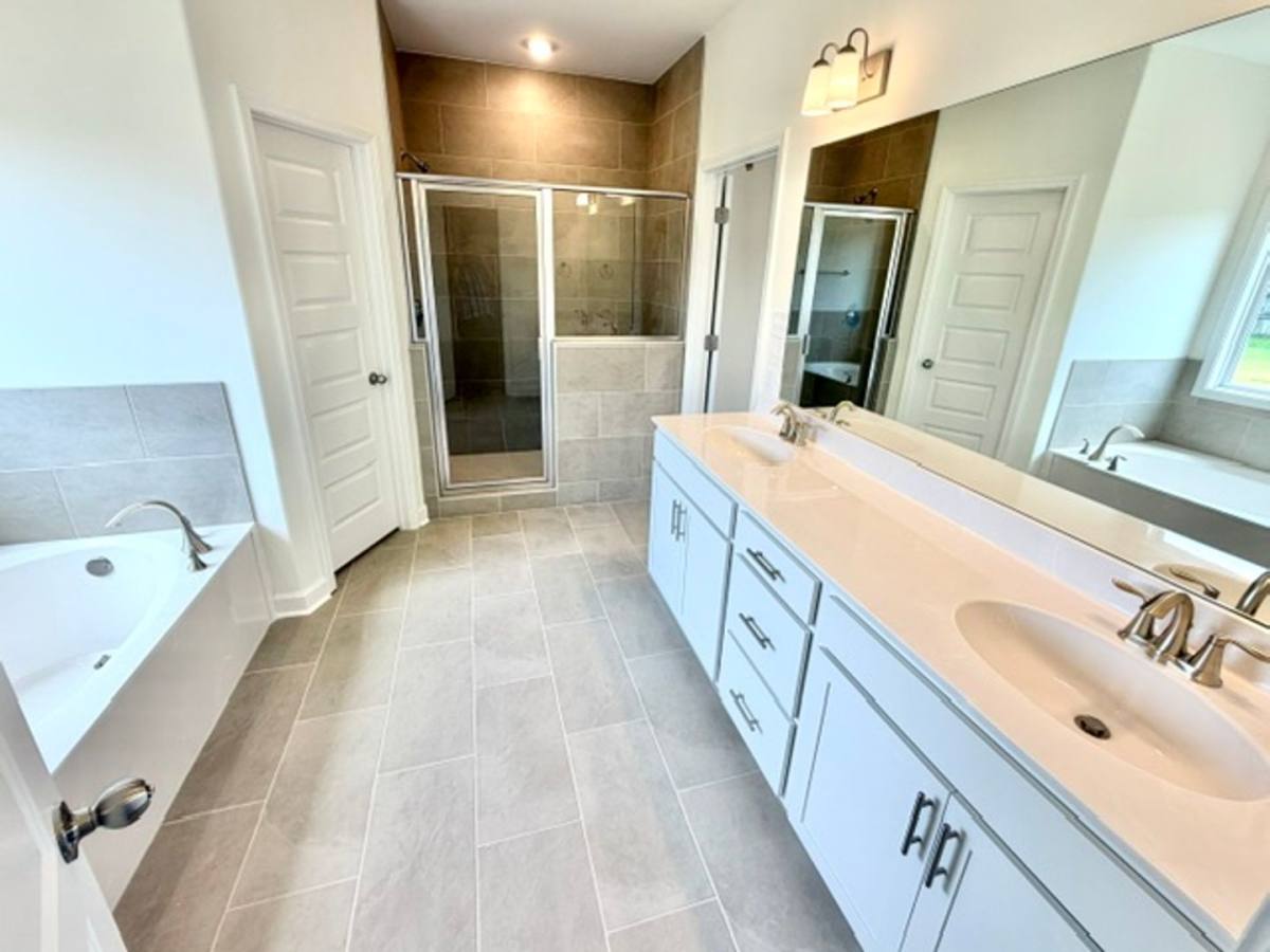Apartment for rent at 155 Summer Rose Lane, Somerville, TN 38068