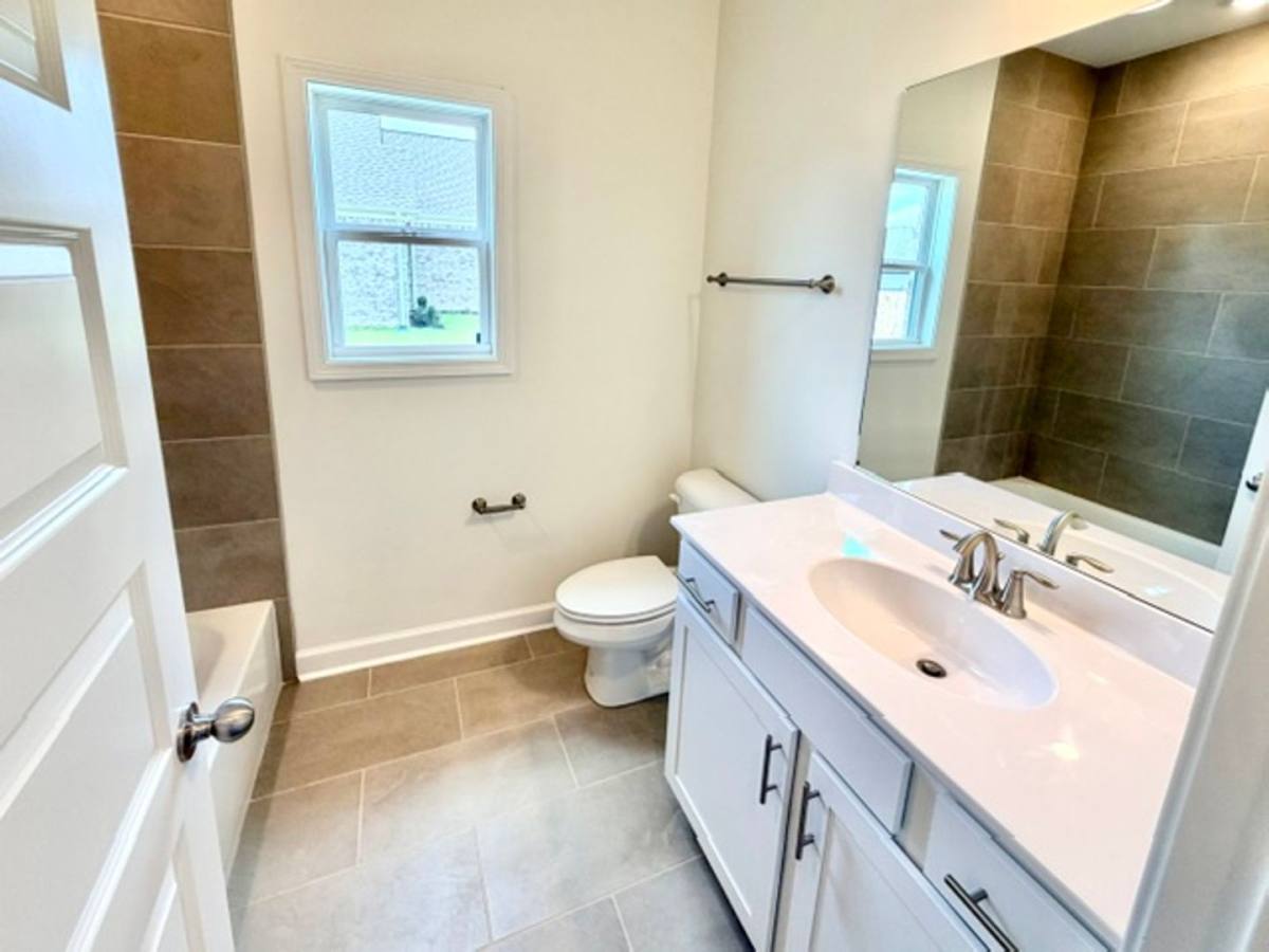 Apartment for rent at 155 Summer Rose Lane, Somerville, TN 38068