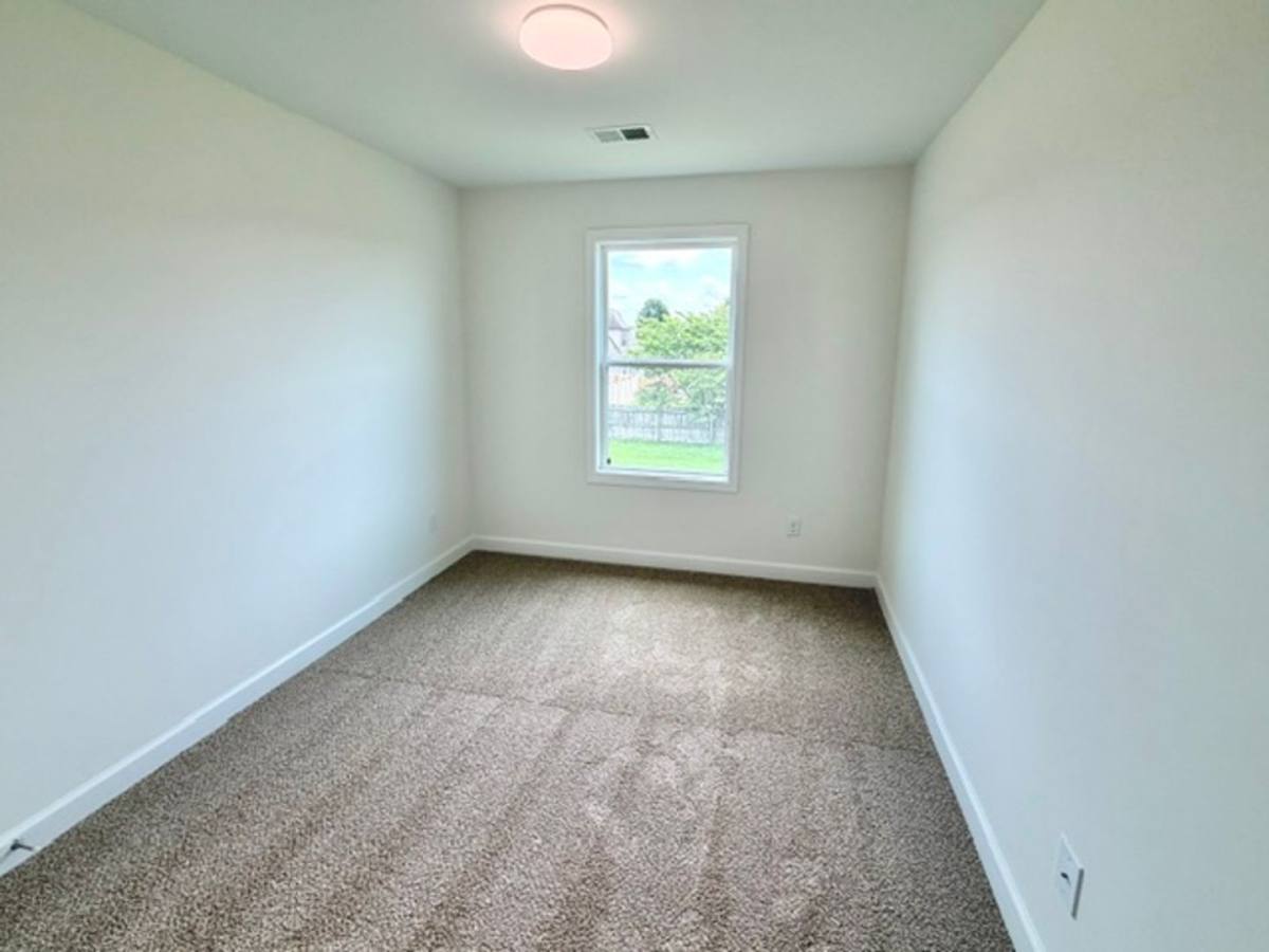 Apartment for rent at 155 Summer Rose Lane, Somerville, TN 38068