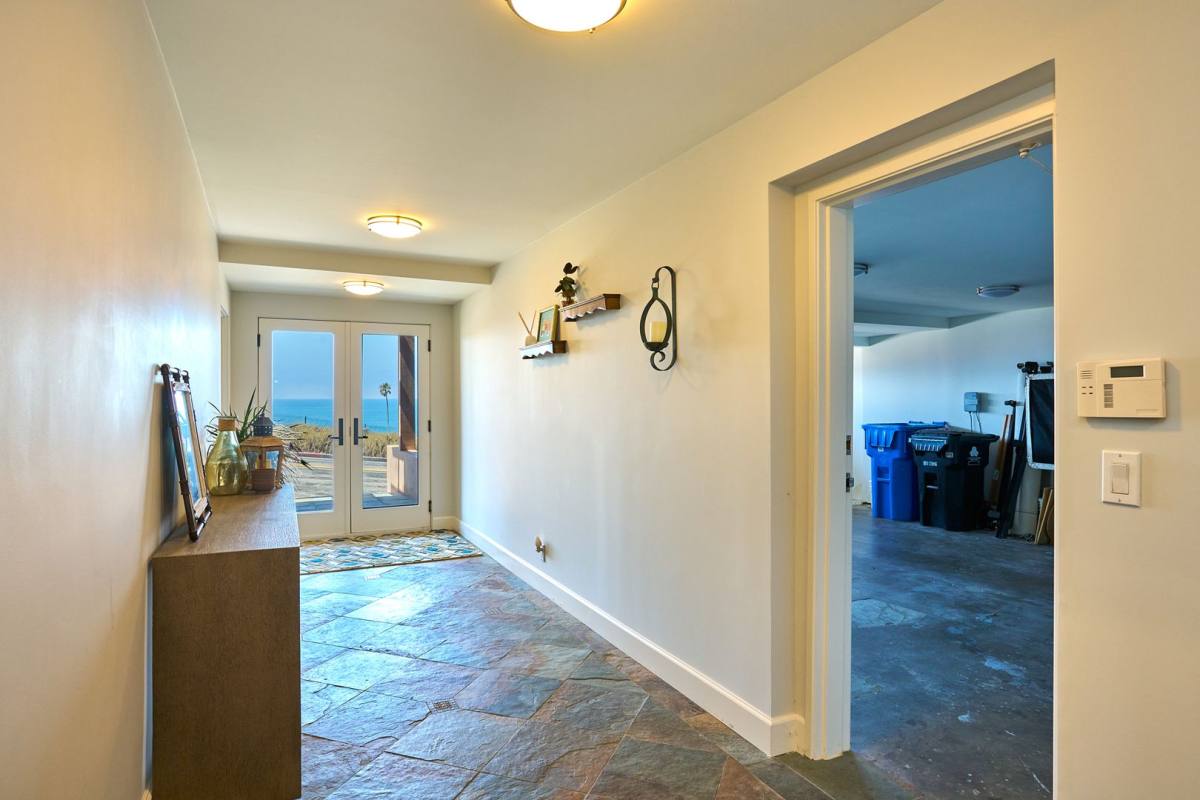 House for rent at 151 Napoleon St, Playa Del Rey, CA 90293