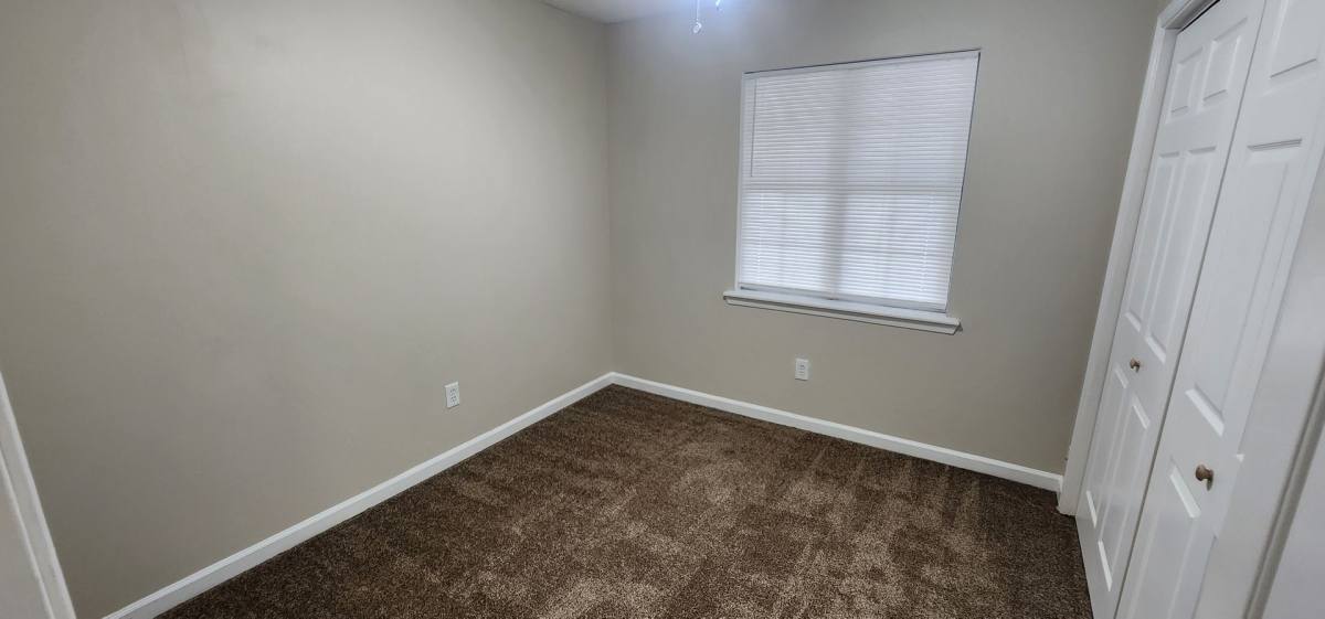 Apartment for rent at 471 4th St NW, Arab, AL 35016