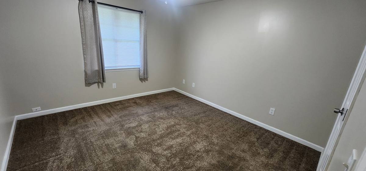 Apartment for rent at 471 4th St NW, Arab, AL 35016