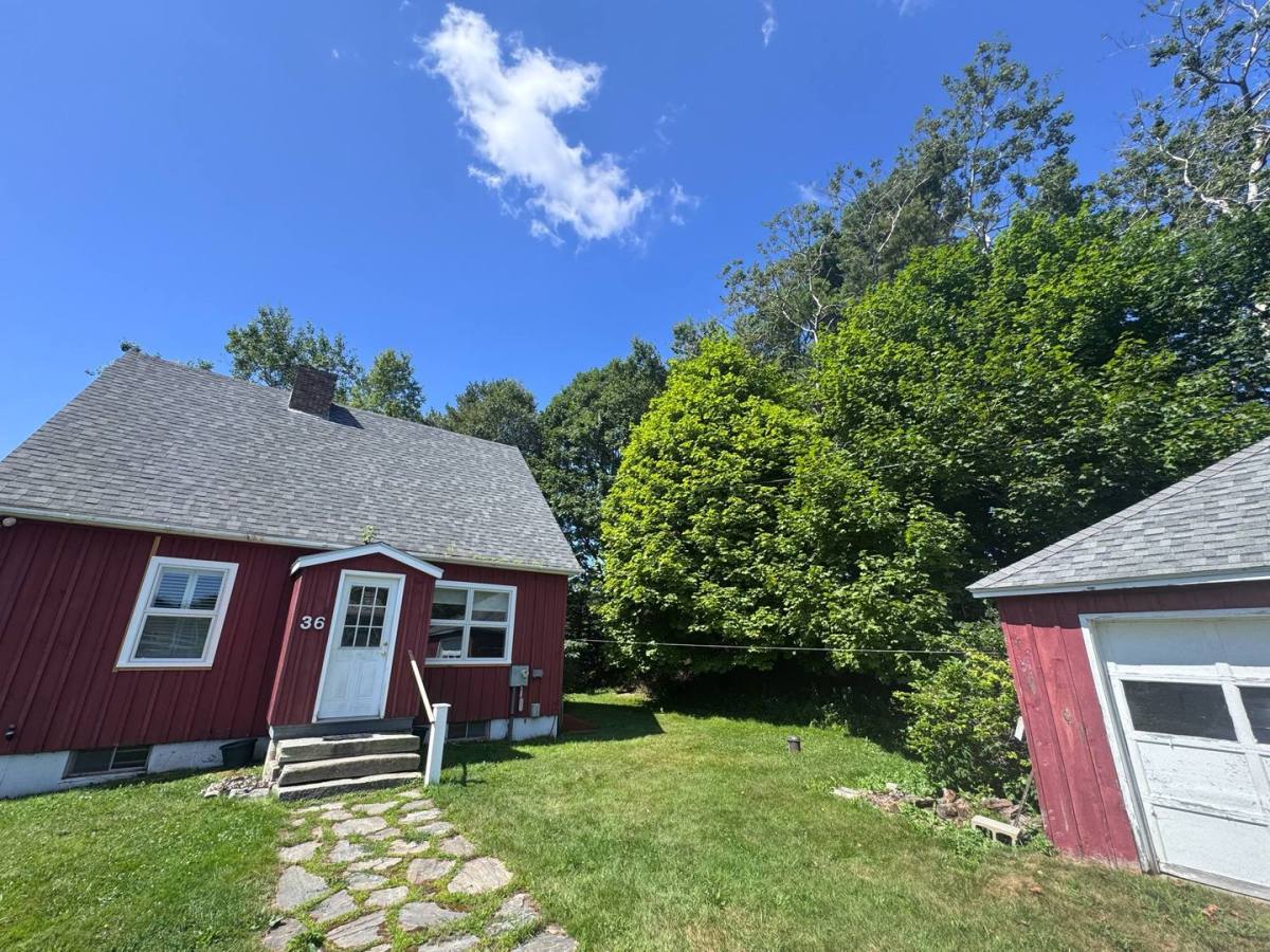 House for rent at 36 Webb Field Rd, Brunswick, ME 04011