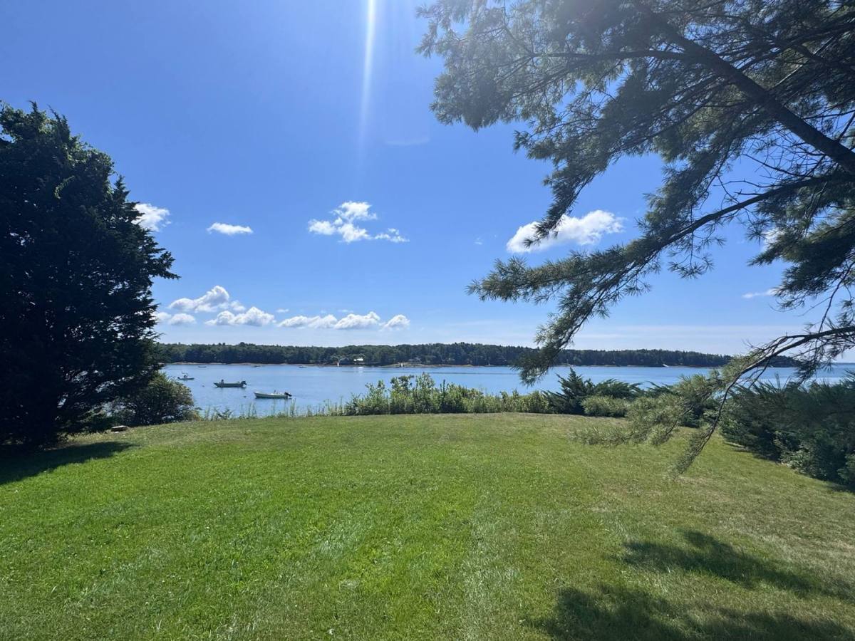 House for rent at 36 Webb Field Rd, Brunswick, ME 04011