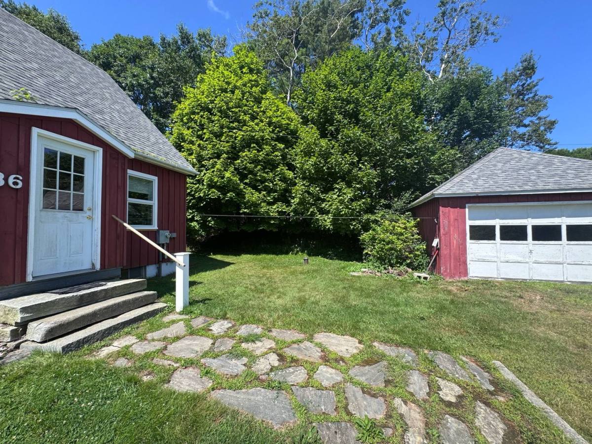 House for rent at 36 Webb Field Rd, Brunswick, ME 04011