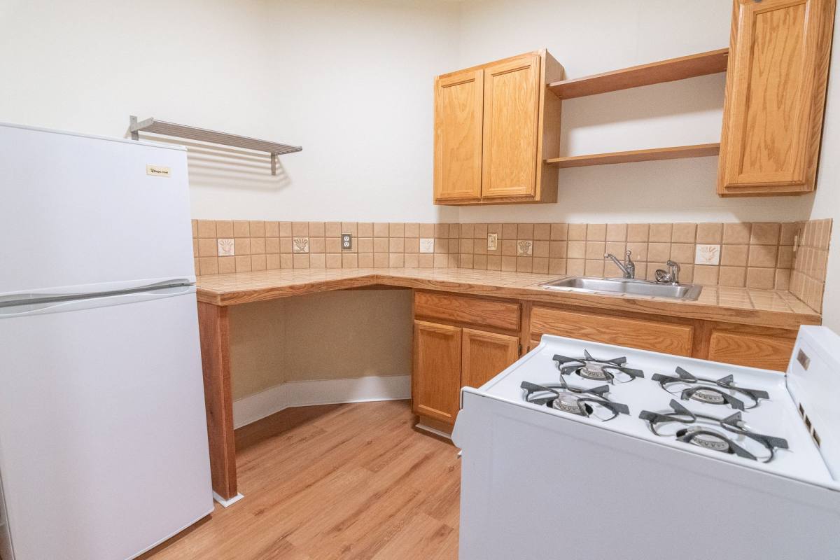Apartment for rent at 6020 NE Glisan, Portland, OR 97213