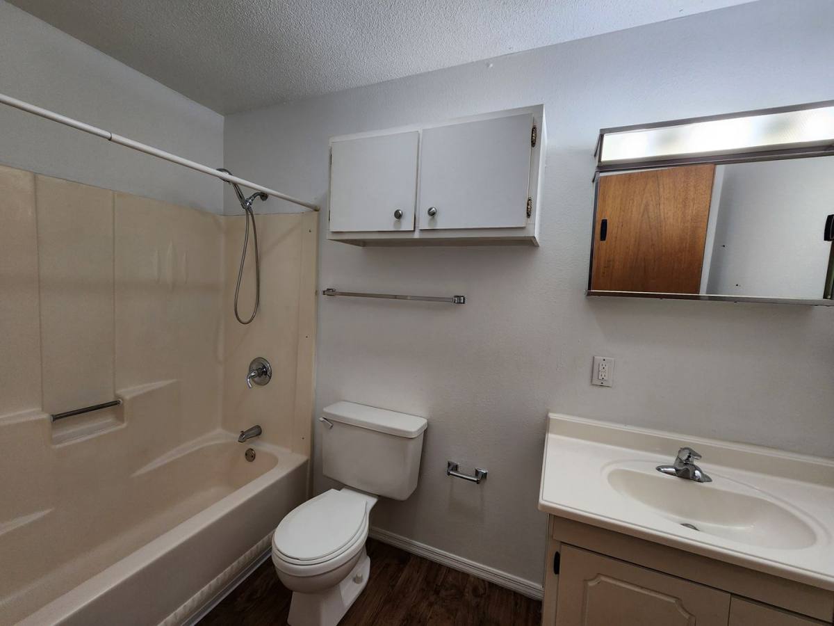 Apartment for rent at 2875 S 6th Place, Terre Haute, IN 47802
