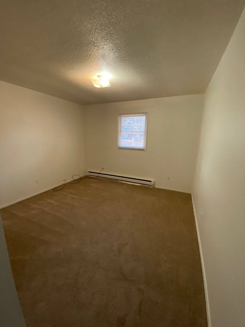 Apartment for rent at 2875 S 6th Place, Terre Haute, IN 47802