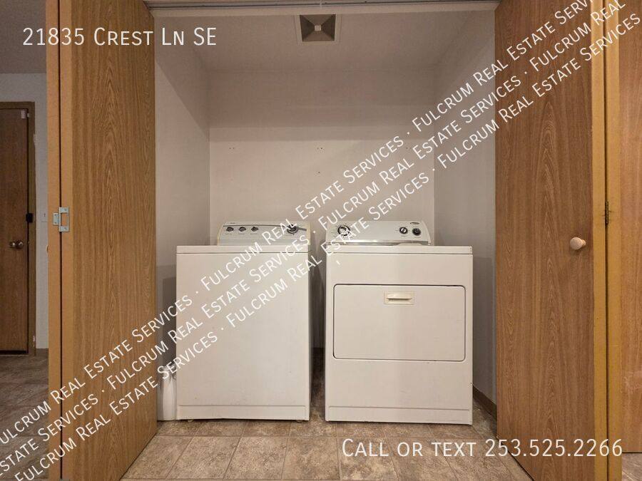 House for rent at 21835 Crest Lane SE, Yelm, WA 98597